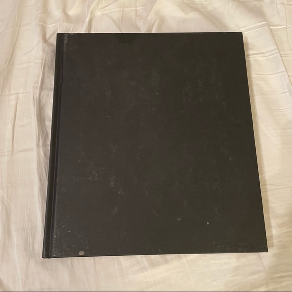 ISLANDS OF HELL: PHOTOS & HISTORY FROM WWII IN THE PACIFIC - Picture 9 of 9